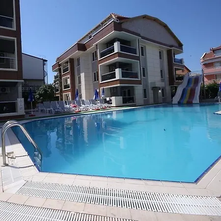 מלון Ilayda דלמן