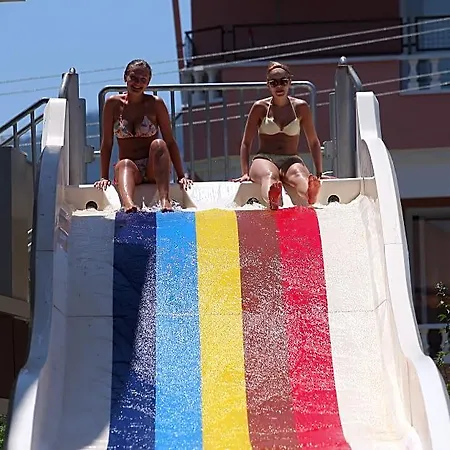 Ilayda Hotel 3*